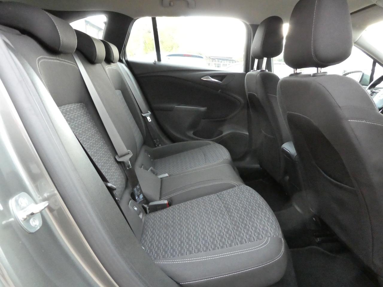 Opel Astra 1.6 CDTi 136CV aut. OK NEOPATENTATI