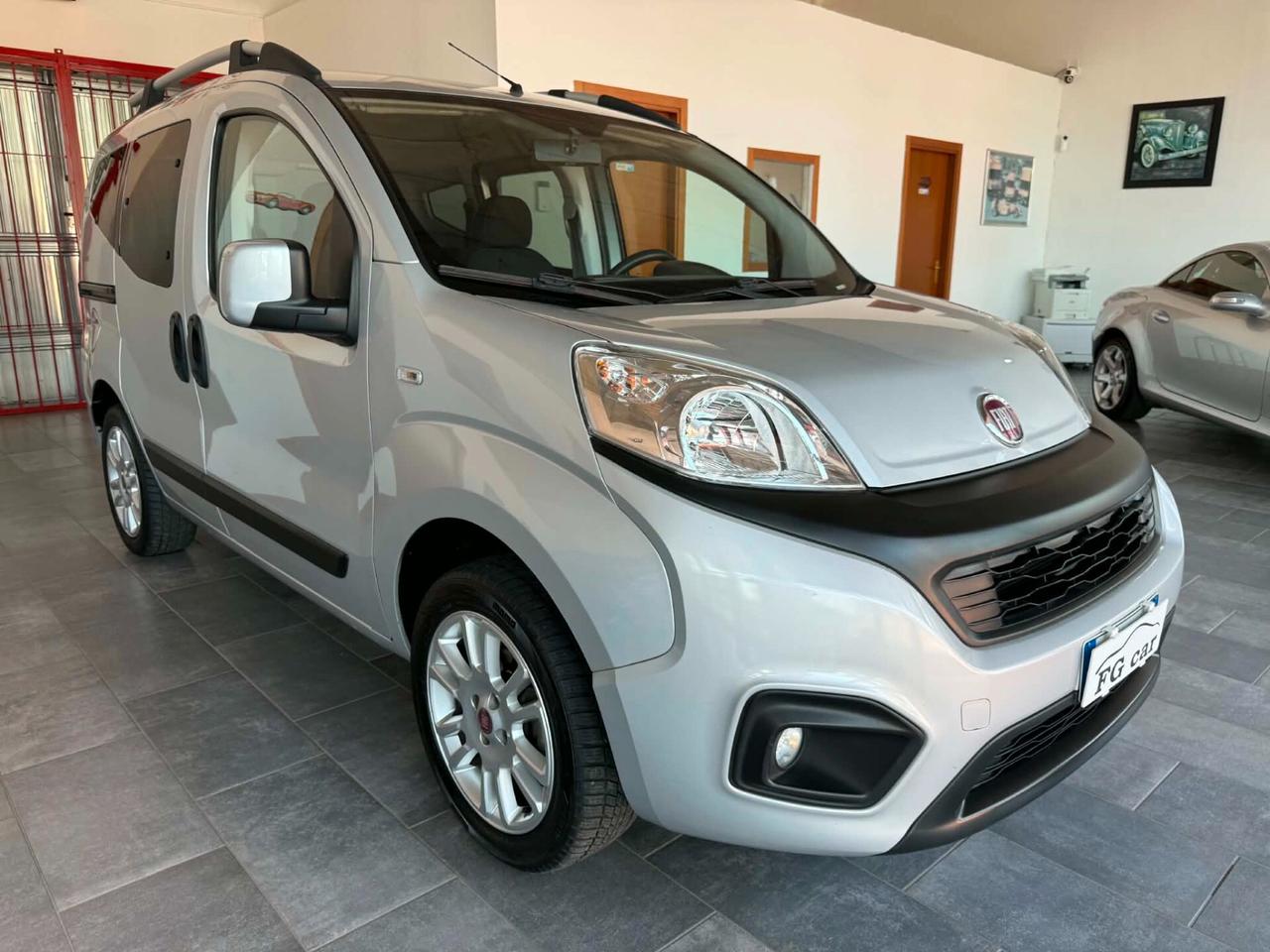 Fiat Qubo 1.4 Lounge Natural Power 77Cv