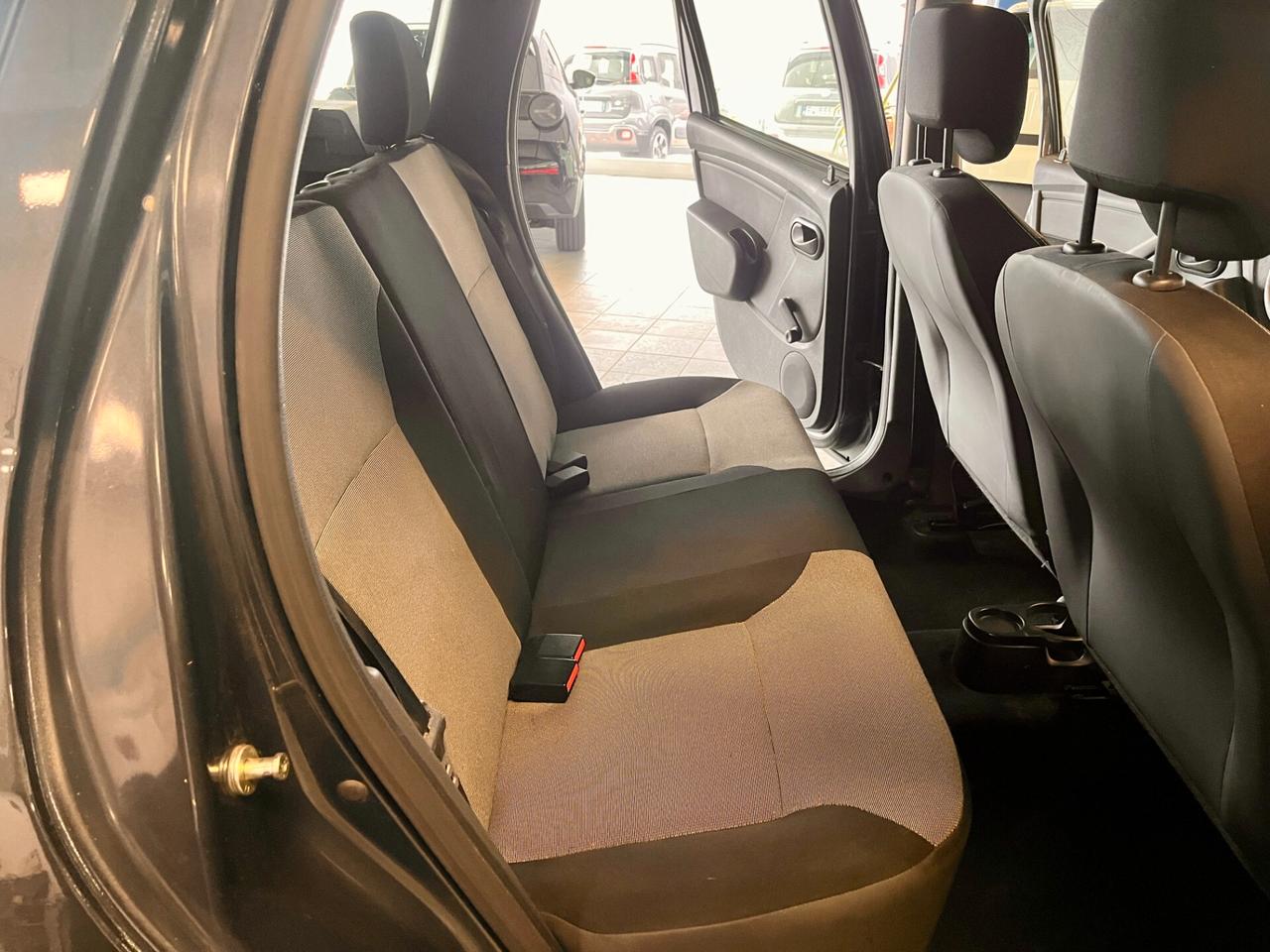 Dacia Duster 1.6 110CV 4x4 Ambiance