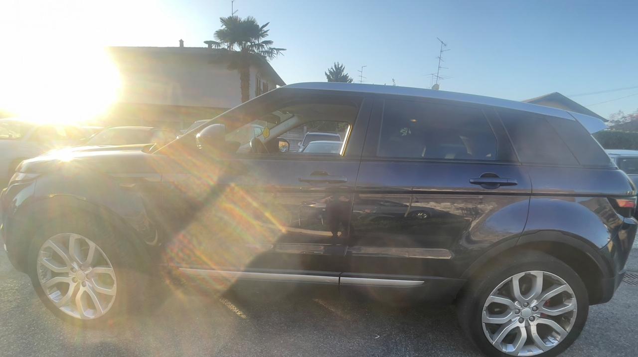 Land Rover Range Evoque 2.2 TD4 5p. Prestige