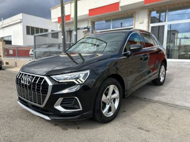 Audi Q3 35 TDI S tronic Business Advanced-Mod.2020