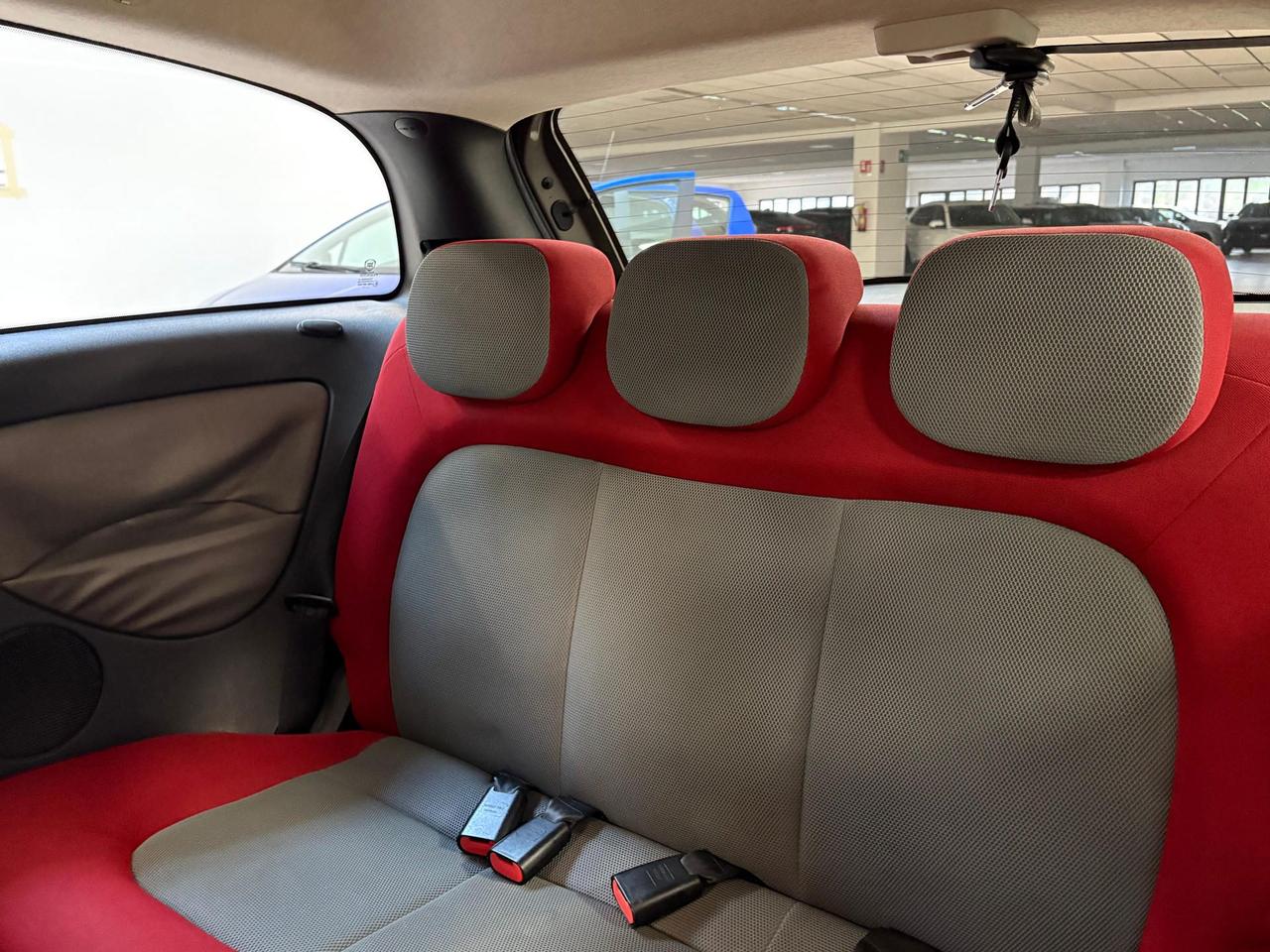 Lancia Ypsilon 1.2 16v Oro