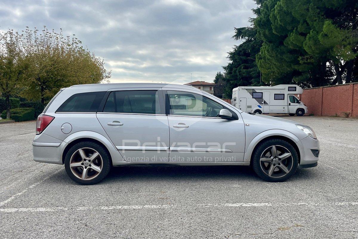 OPEL Astra 1.9 CDTI 120CV Station Wagon Cosmo