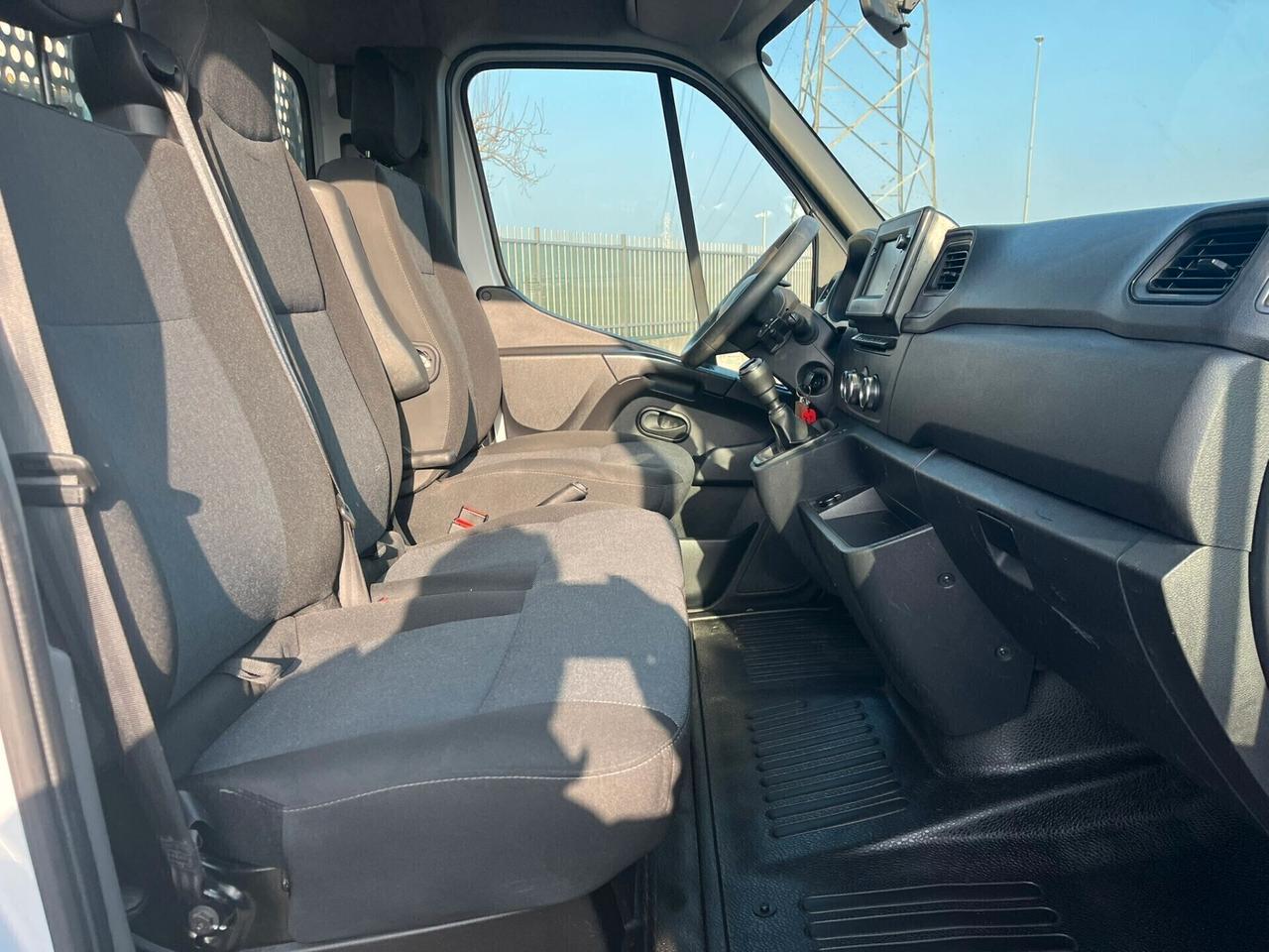 RENAULT MASTER 2.3DCI 165CV CASSONE 5.40 METRI
