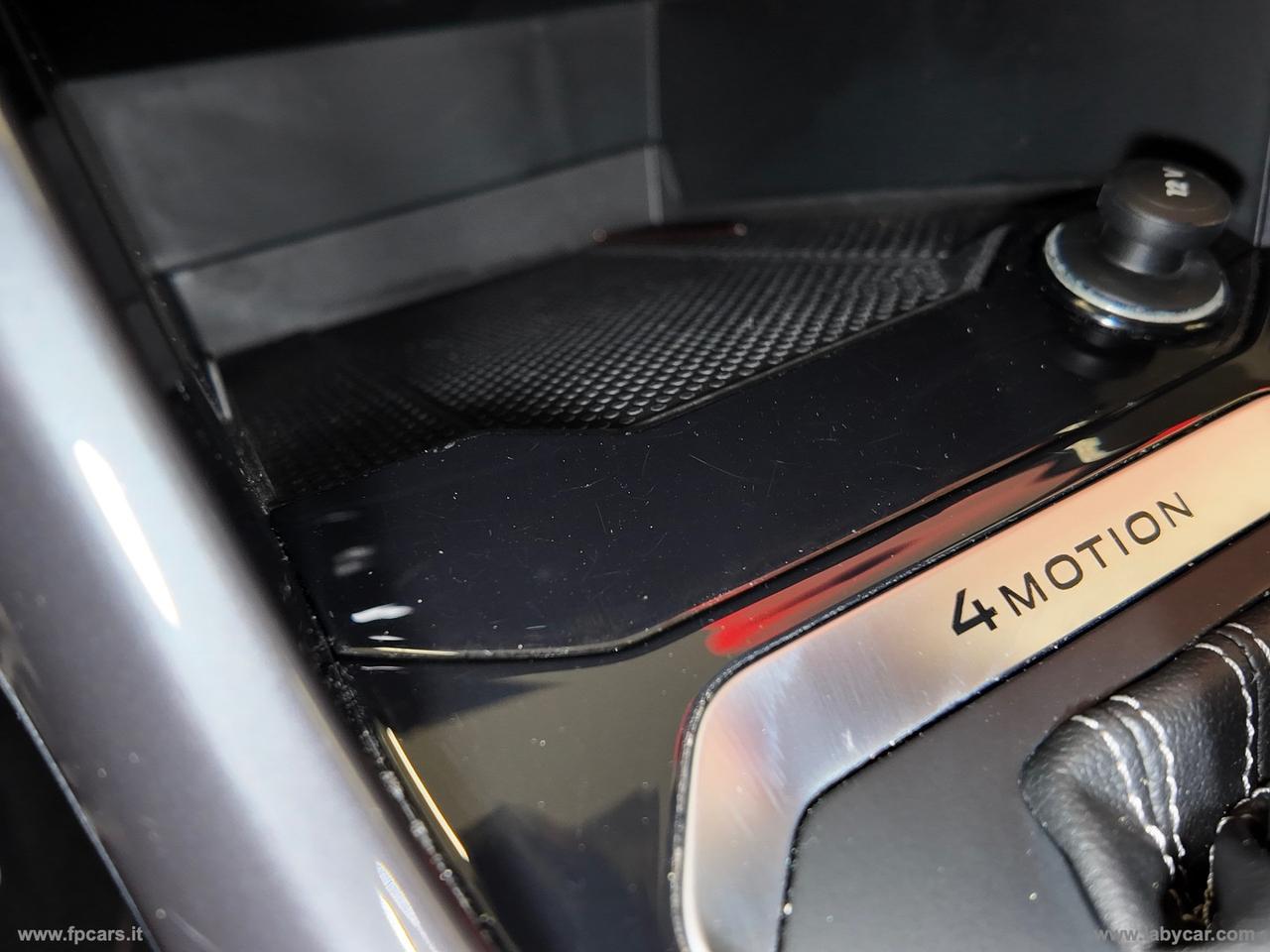 VOLKSWAGEN T-Roc 2.0 TDI SCR 150CV DSG 4MOT. R-Line