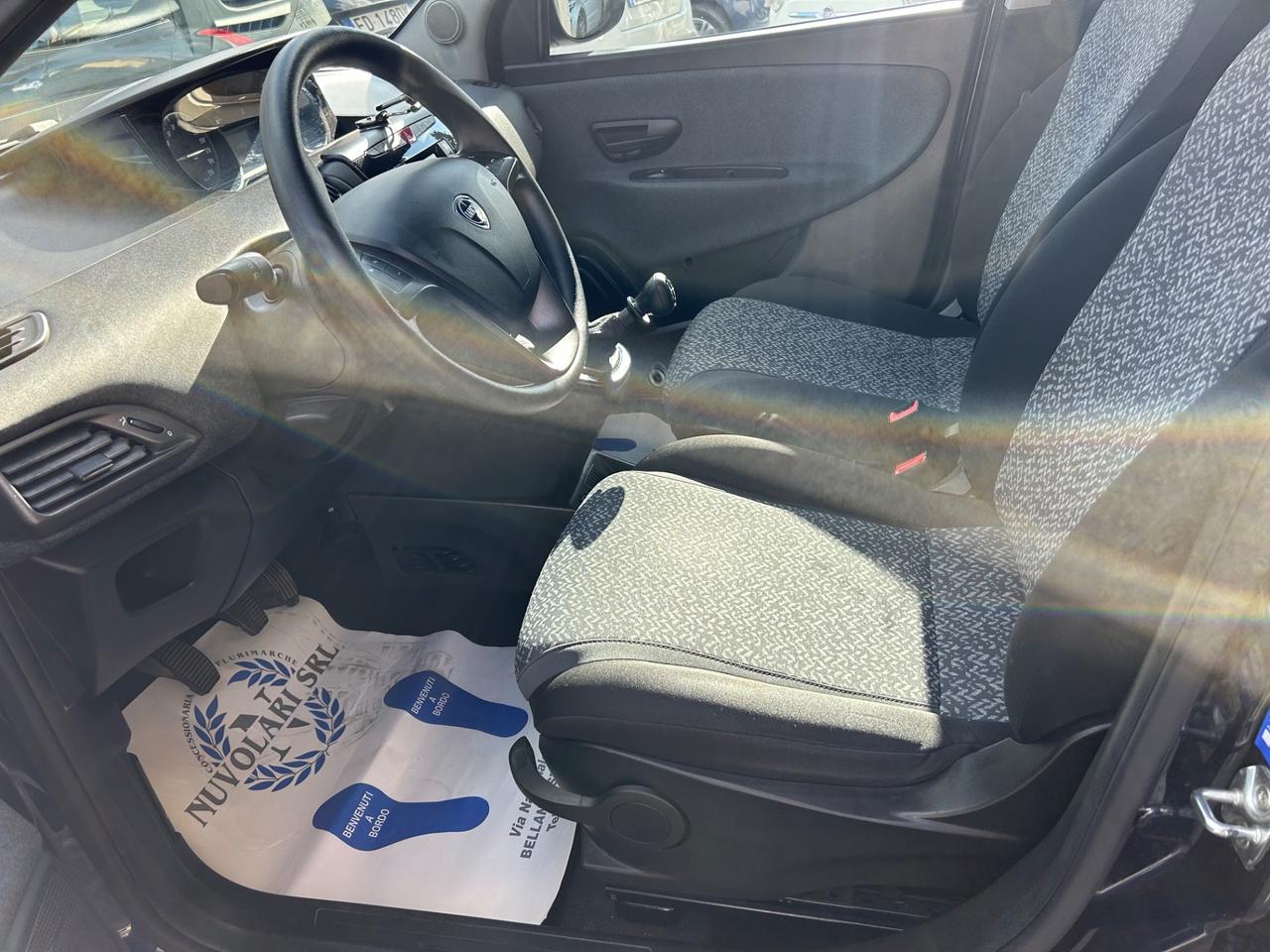 Lancia Ypsilon 1.2 GPL DI SERIE “ Neopatentati “