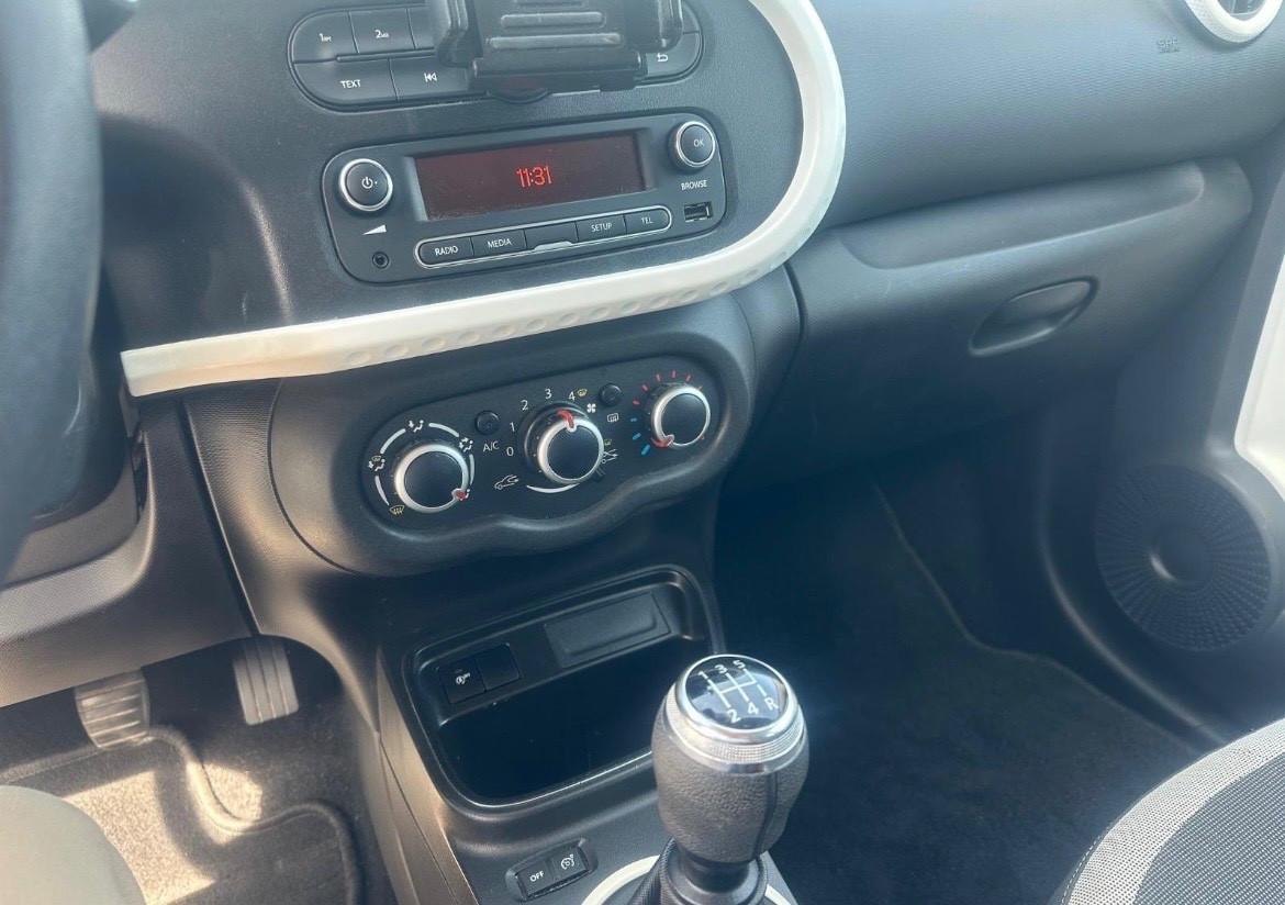 Renault Twingo nuovo mod Limited Intens Cambio Manuale