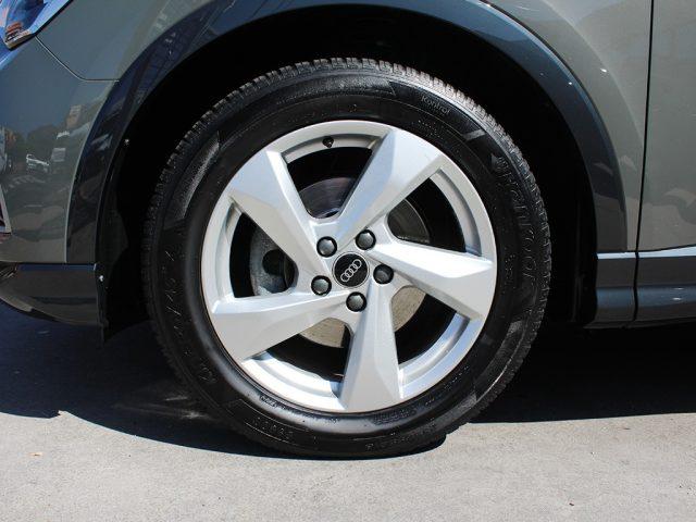 AUDI Q3 35 TDI Business Advanced