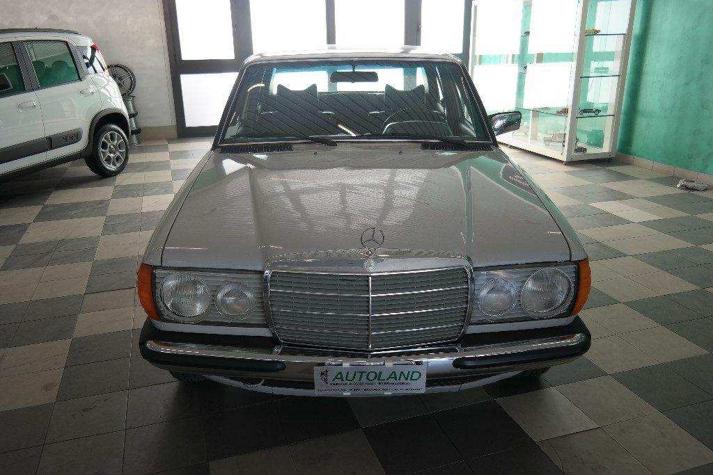 MERCEDES-BENZ 200 200*ISCRITTA ASI