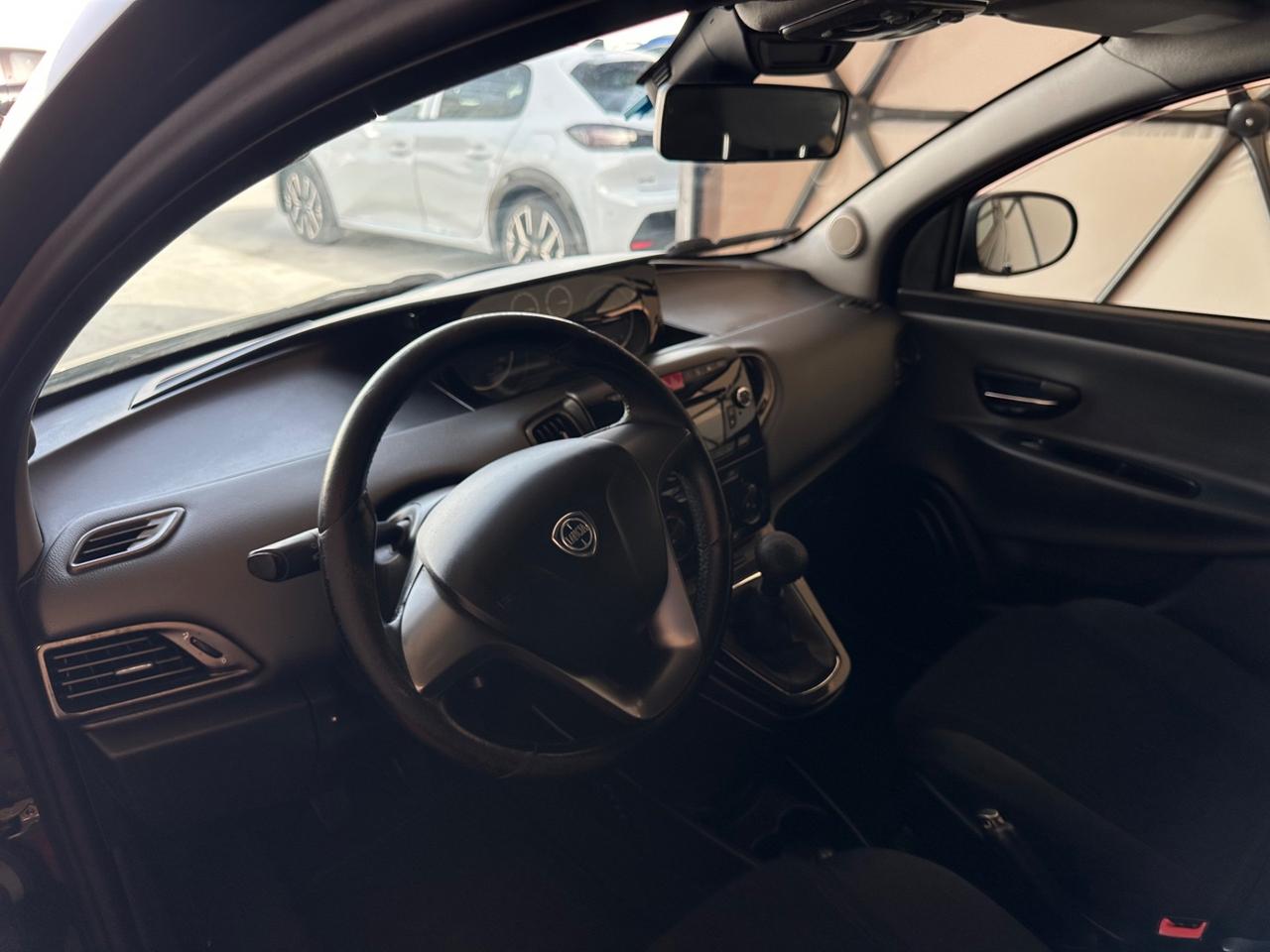 Lancia Ypsilon 1.3 MJT 16V 95 CV 5 porte S&S Platinum
