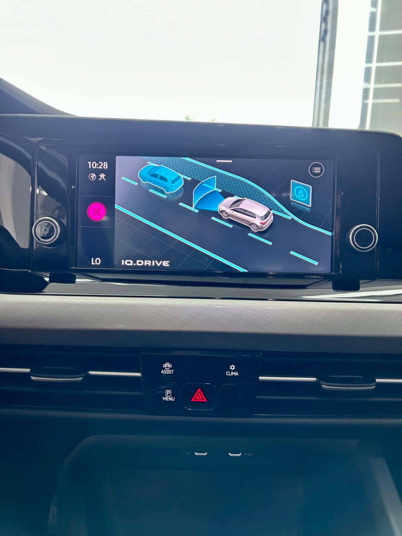 VW GOLF 8 2.0 DSG SCR finanziabile