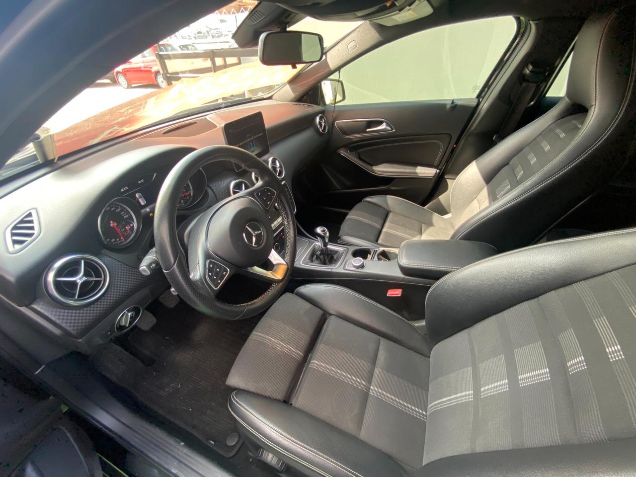 Mercedes-benz A 180D 2017 FULL OPT.