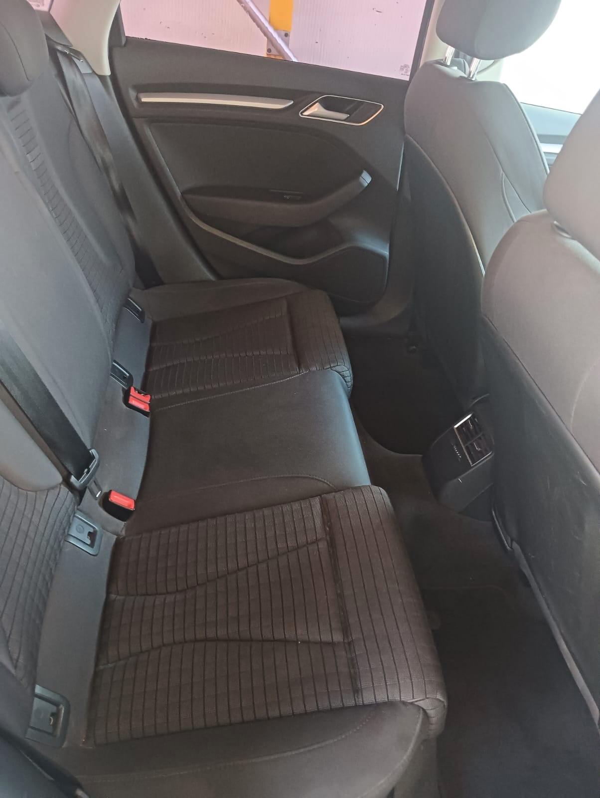 Audi A3 SPB 1.6 TDI clean diesel Business