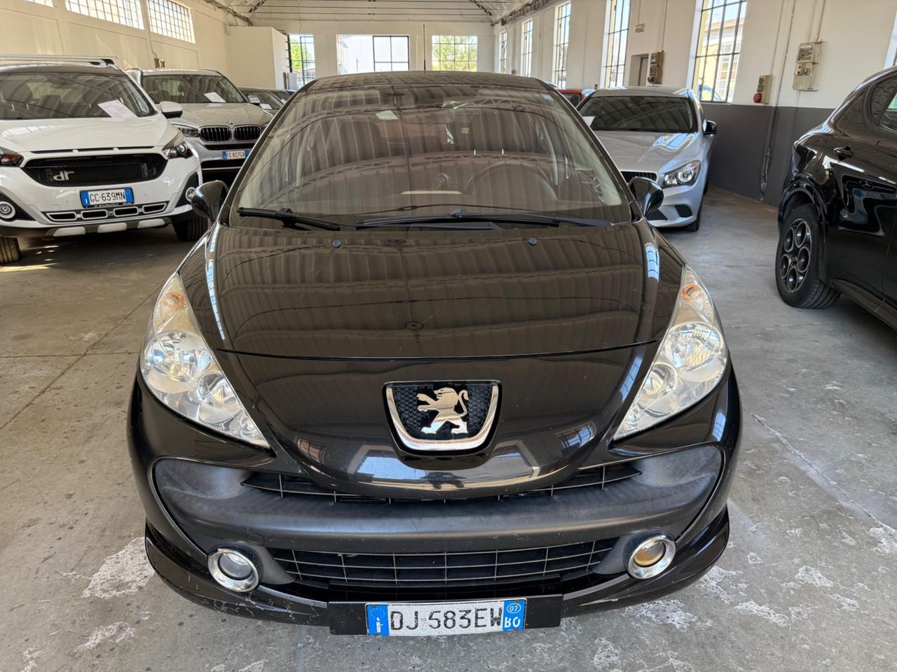 Peugeot 207 1.6 HDi 90CV 5p. XT