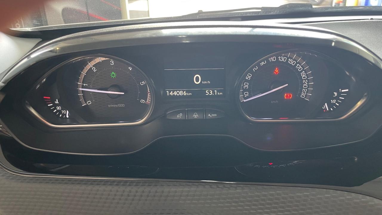 Peugeot 2008 BlueHDi 120 S&S GT Line