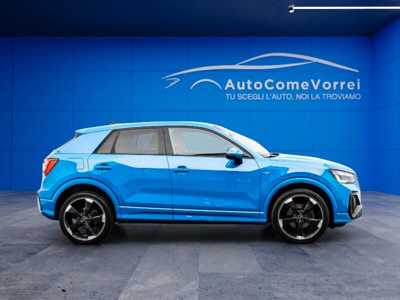 AUDI Q2 Q2 35 TDI S tronic S line Edition
