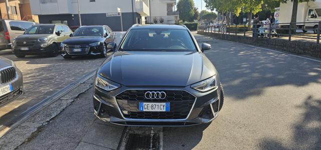 AUDI A4 Avant 35 TDI/163 CV S tronic S line edition