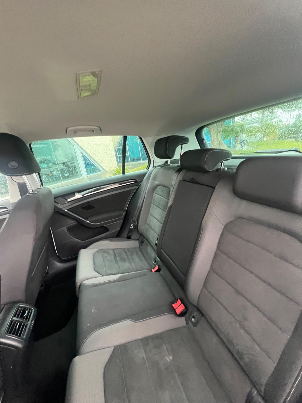 Volkswagen Golf 1.5 TGI DSG Executive UNICO PROPRIETARIO