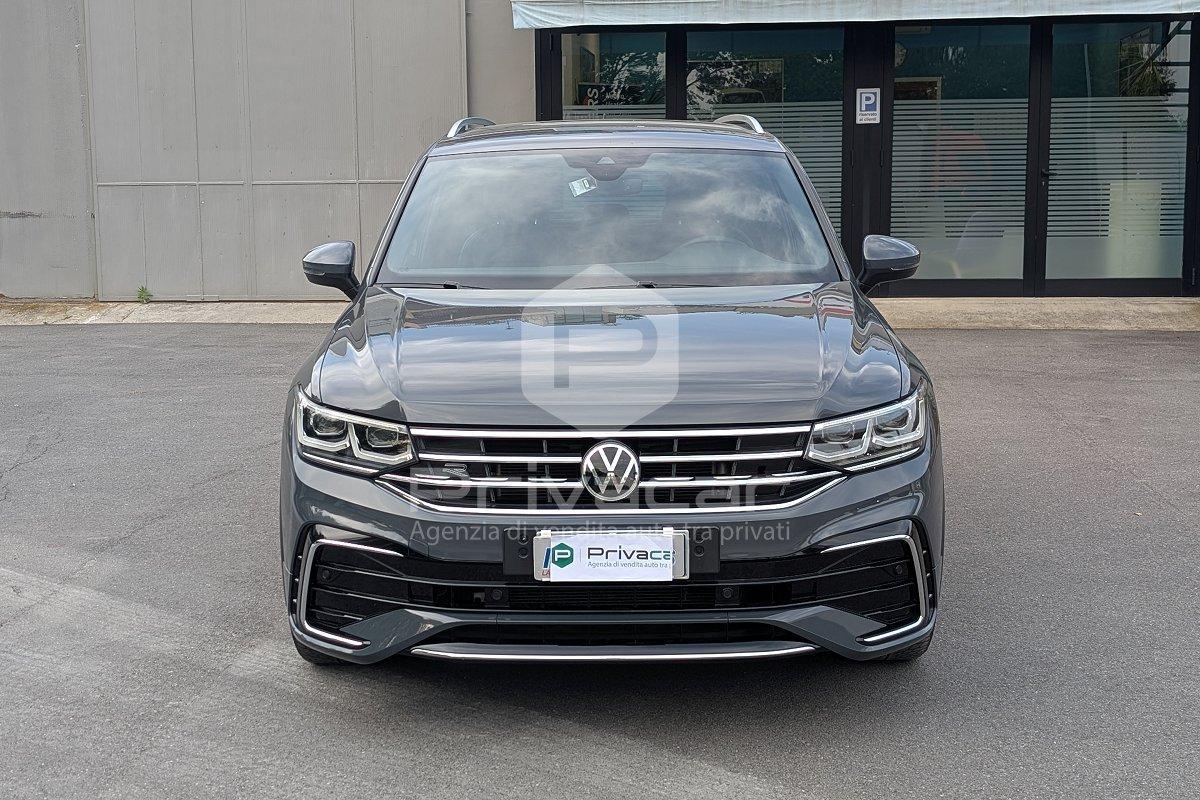 VOLKSWAGEN Tiguan 2.0 TDI 150 CV SCR DSG R-Line