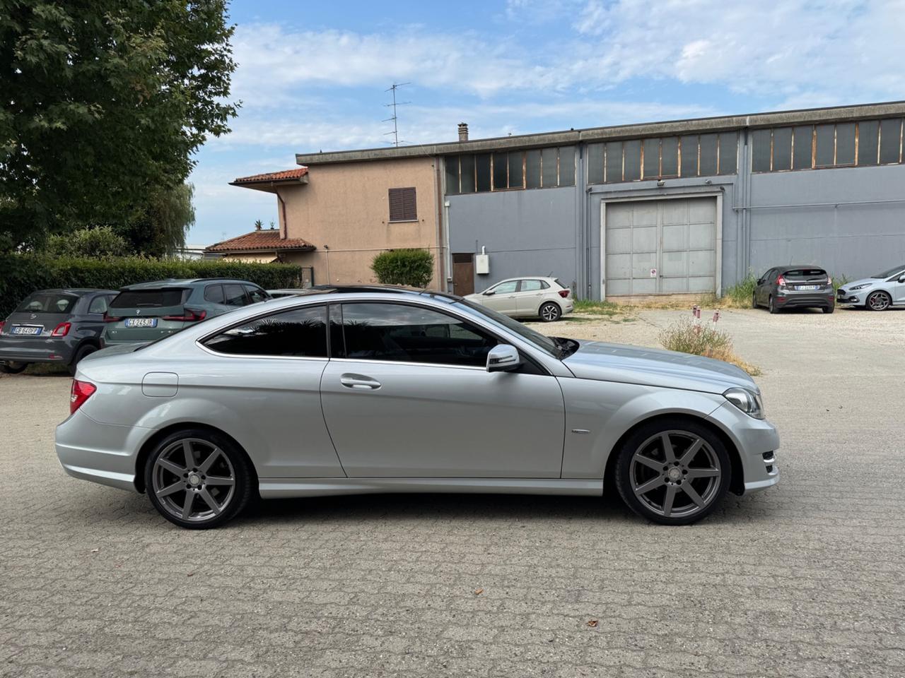 Mercedes-benz C 250 benzina 2012 AMG