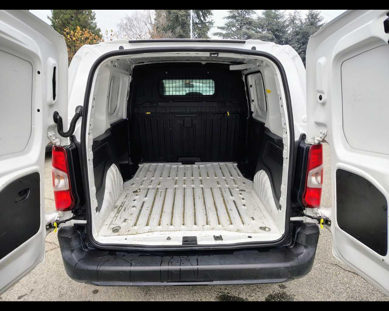 TOYOTA Proace City 1.5D L1 S Ground