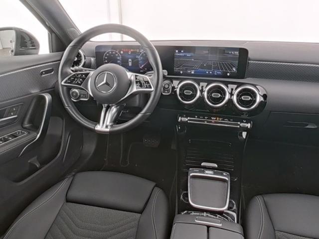 MERCEDES Classe A 180 Automatic Sport MILD HYBRID