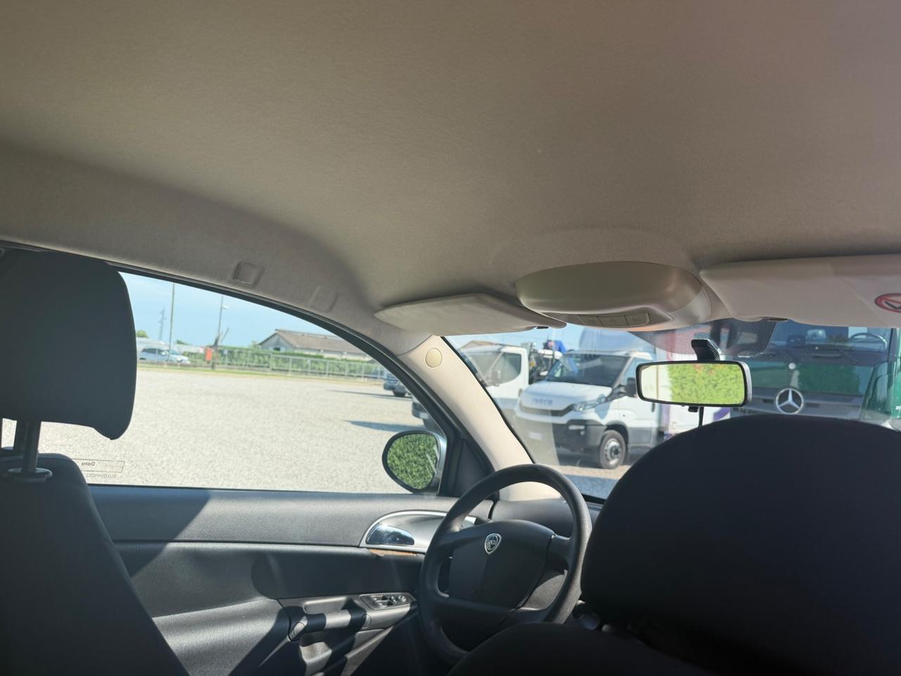 Lancia Ypsilon 1.2 ORO