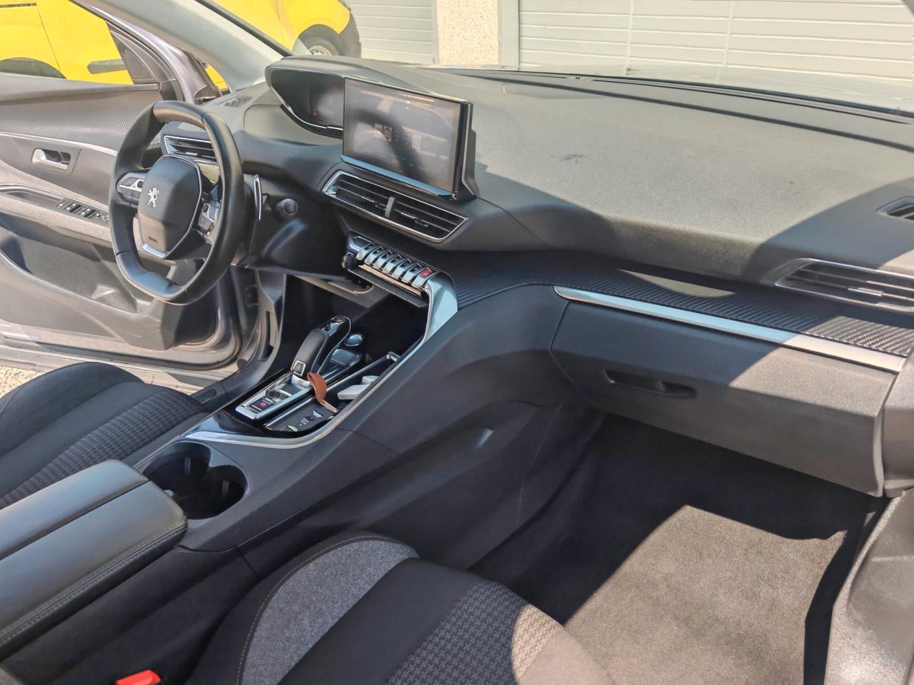 Peugeot 3008 1.5 130CV UNIPROPRIETARIO KM VERI GARANZIA 24 MESI OK NEOPATENTATI