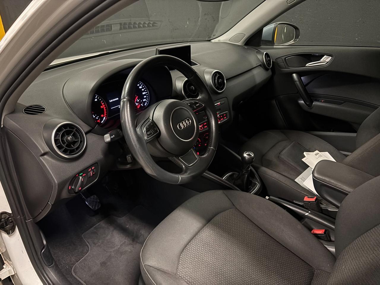 Audi A1 SPB 1.6 TDI S tronic Admired