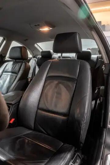 BMW Serie 3 Coupé E92 320d Attiva – Eleganza e Sportività