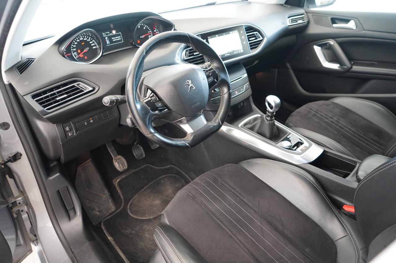 Peugeot 308 1.6 BlueHDi 120 Cv Allure