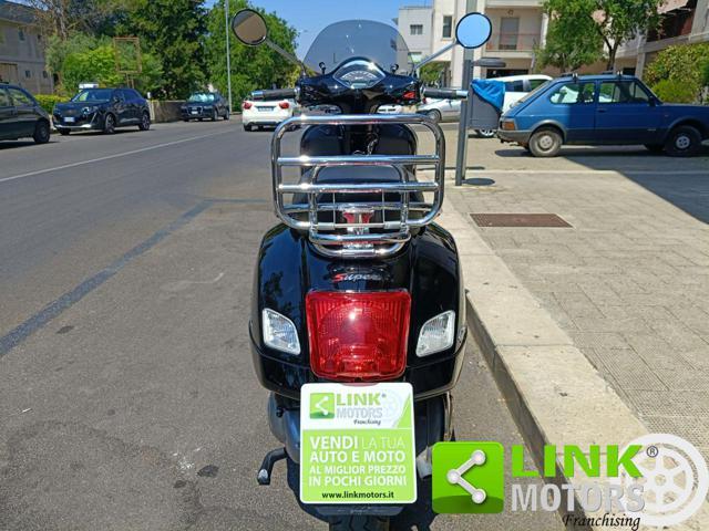 PIAGGIO Vespa GTS 300 Super ABS