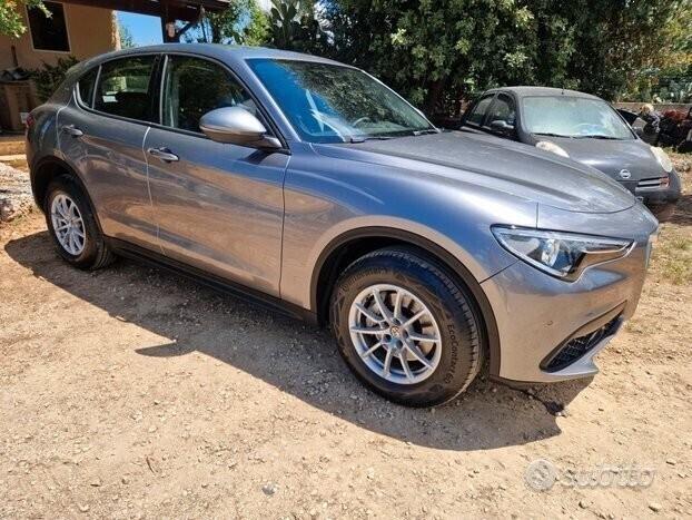 Alfa Romeo Stelvio 2.2 190CV AT8Q4 Business - 2020