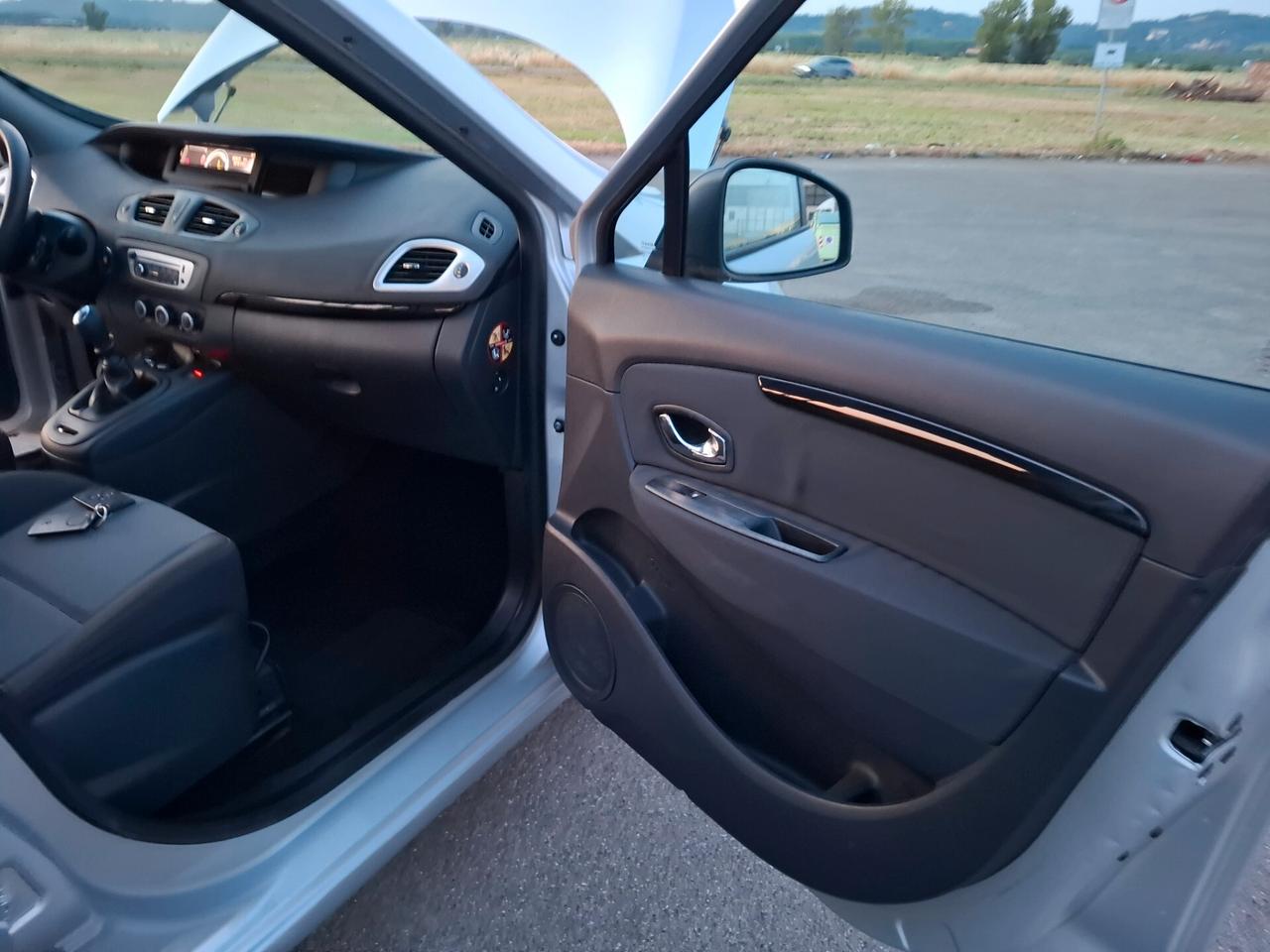 Renault Scenic Scénic XMod 1.5 dCi 110CV S&S Bose