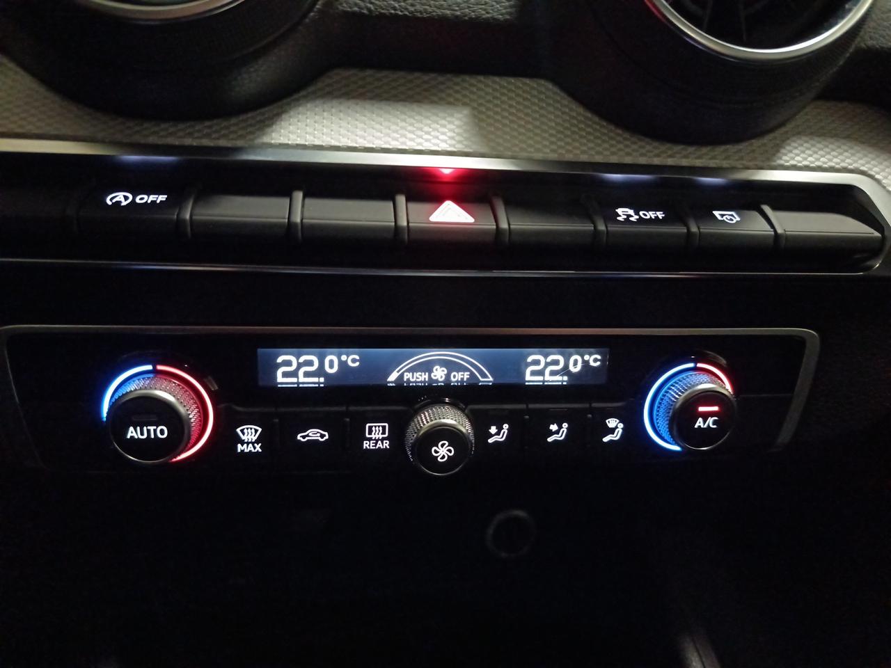 AUDI Q2 - Q2 30 TDI S tronic Business