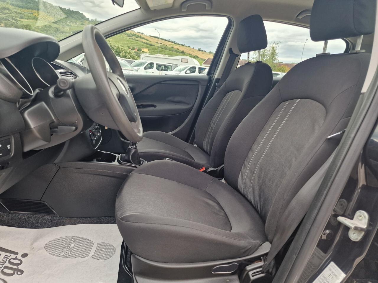 Fiat Punto 1.4 8V 5 porte Natural Power Street