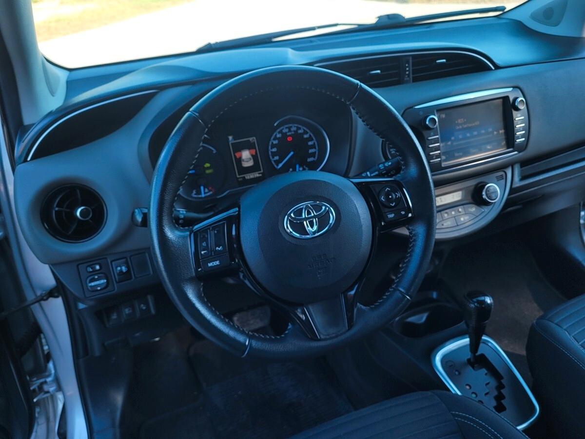 Toyota Yaris 1.5 Hybrid 5 porte Active