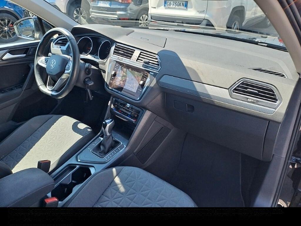 VOLKSWAGEN TIGUAN 2.0 TDI 150CV DSG SCR LIFE ( FARI LED - CLIMA TRIZONA - ADAPTIVE CRUISE - NAVI - APP CONNECT - PARK ASSIST - TELECAMERA POST. )