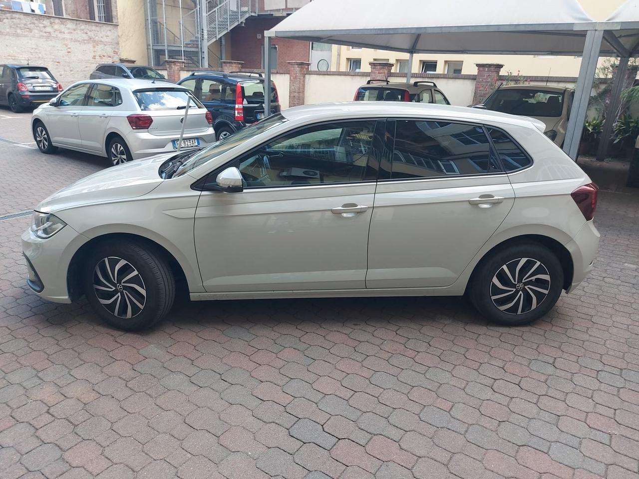 Volkswagen Polo Life 1.0 MPI EVO TECH PACK #6124