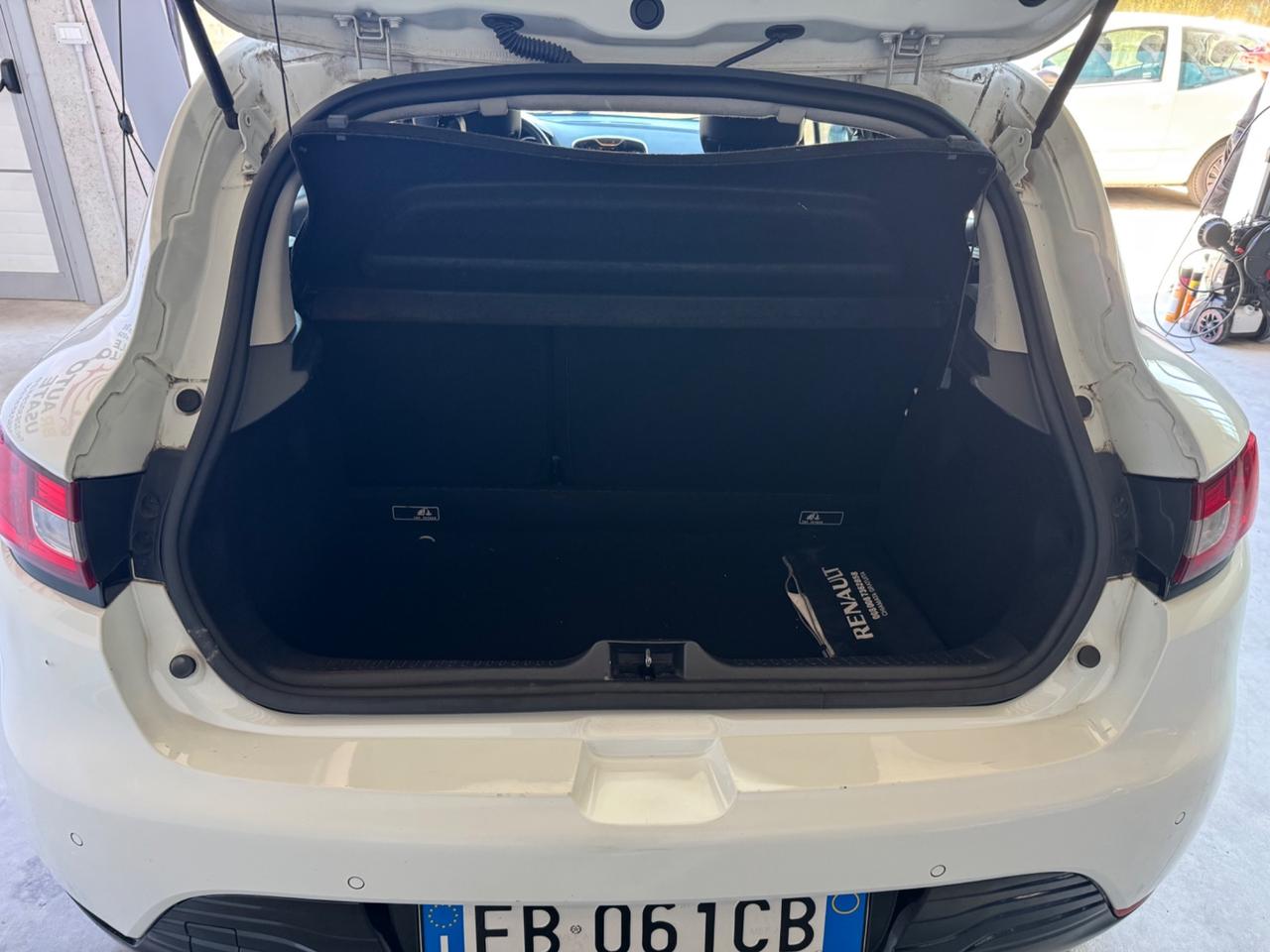 Renault Clio TCe 12V 90CV Start&Stop 5 porte Energy Intens