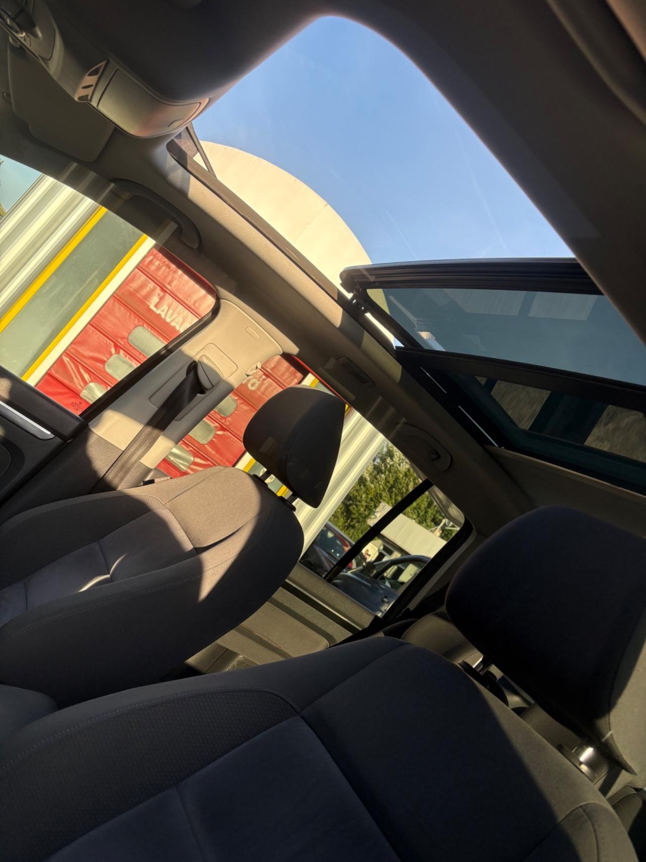 Volkswagen Touran 2.0 TDI tetto apribile