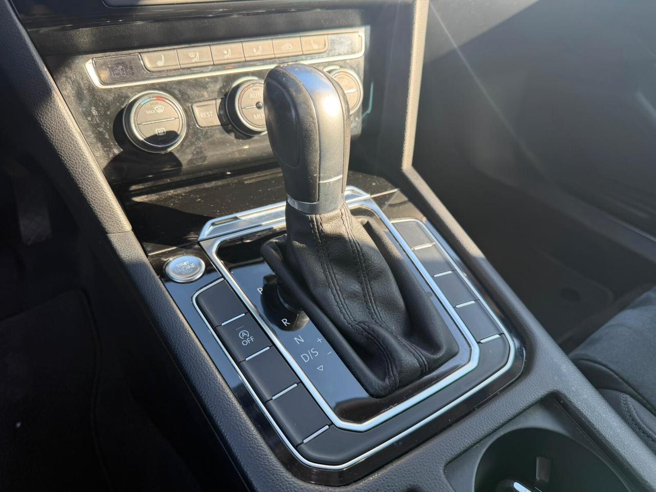 Volkswagen Passat Variant 2.0 TDI DSG Highline BlueMotion Technology