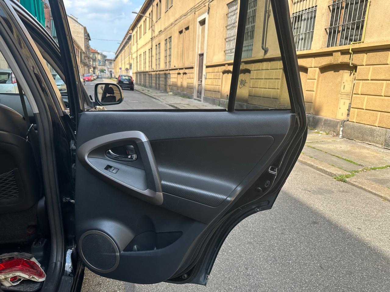 Toyota RAV 4 RAV4 2.2 D-4D 177 CV Luxury