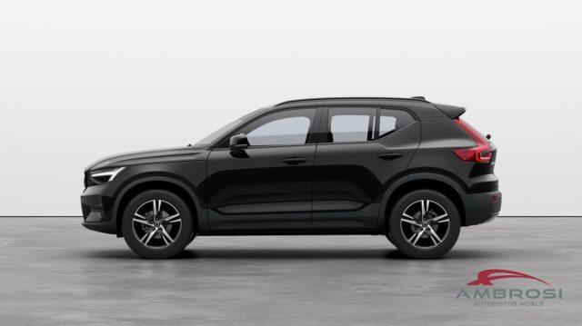 VOLVO XC40 B3 Mild hybrid Benzina Plus Dark