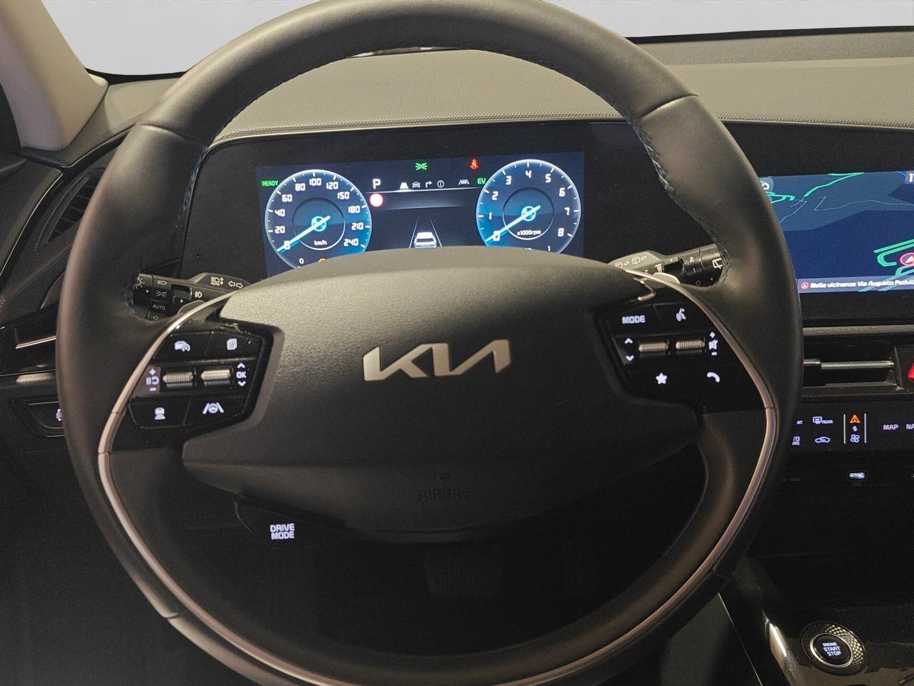 Kia Niro 1.6 GDi DCT HEV Evolution 141CV