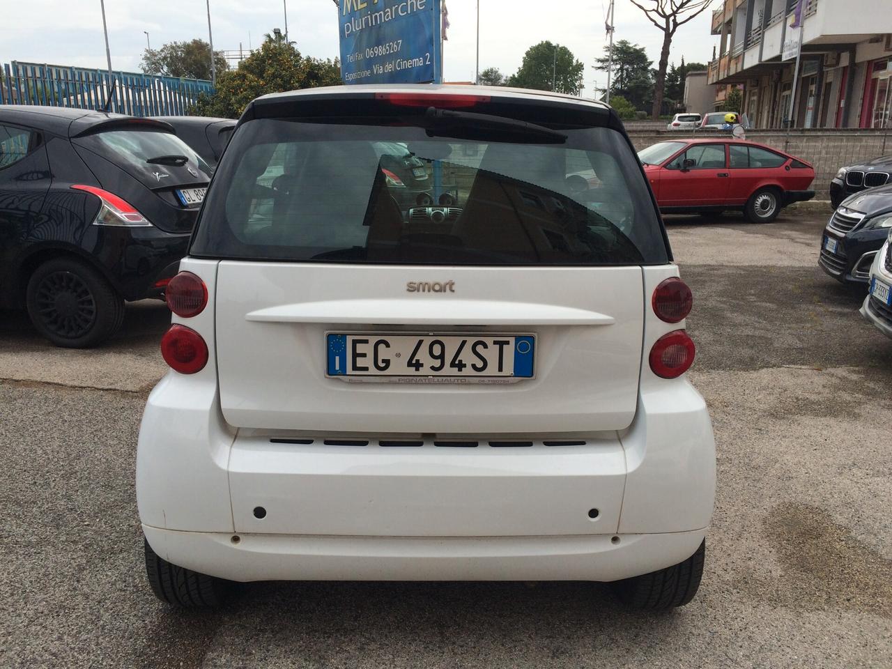 2011 Smart ForTwo 1000 52 kW coupé passion tagliandata con garanzia 12 mesi!