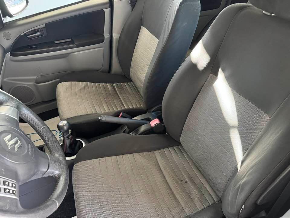 Suzuki SX4 1,6 GLX ( GPL )
