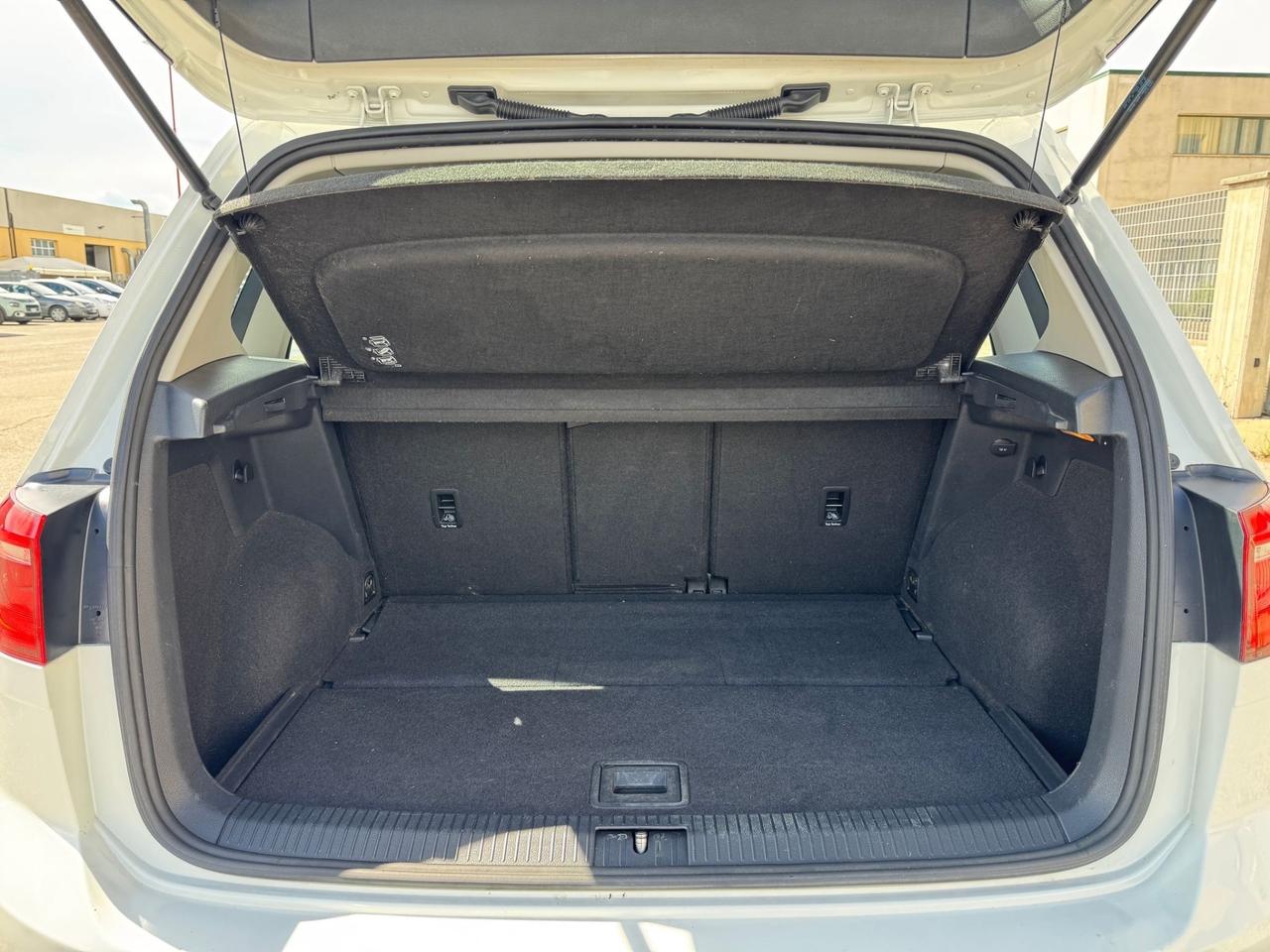 Volkswagen Golf Sportsvan 1.6 TDI 110CV Comfortline BlueMot.Tech.