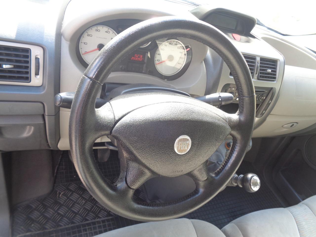 Fiat Scudo 2.0 MJT 6m 9 posti da vetrina