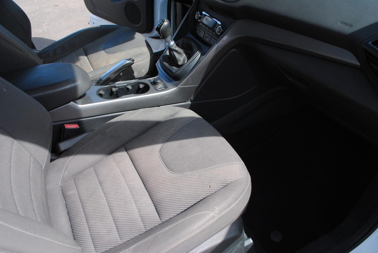 FORD KUGA 2.0 TDCI 120 CV OK NEOPATENTATI